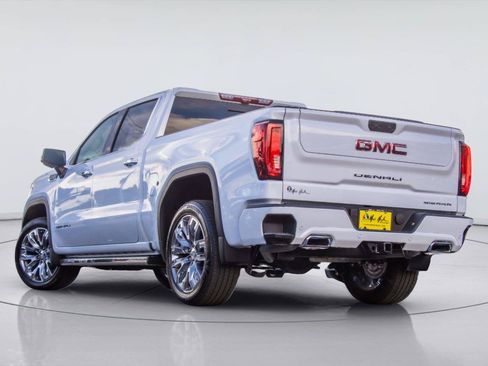 Used 2026 GMC Sierra 1500 Denali AWD/4WD image 4