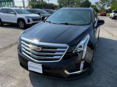 Used 2018 Cadillac XT5 Luxury w/ Driver Awareness Package FWD image 5