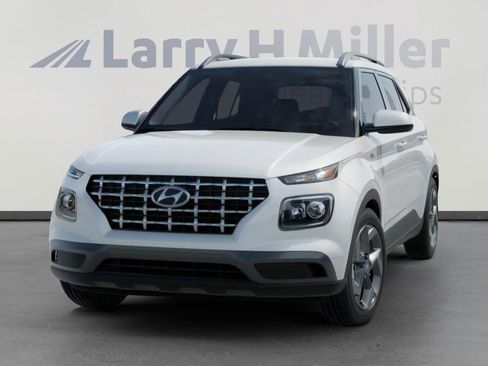 New 2026 Hyundai Venue SEL FWD image 6