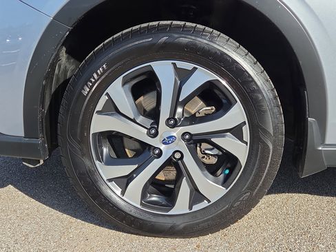 Used 2020 Subaru Outback Limited image 9