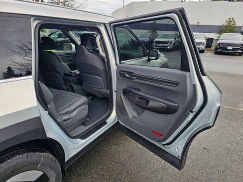 New 2026 Kia EV9 Wind image 28