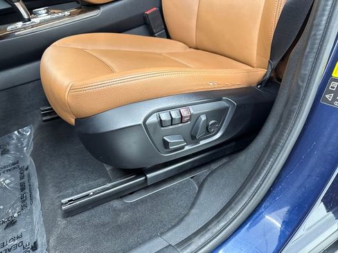 Used 2016 BMW X3 xDrive28i image 12