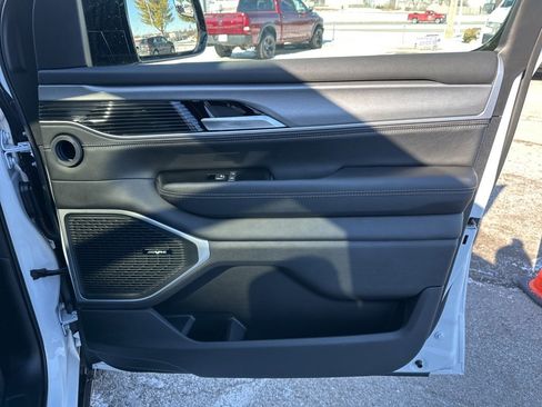 New 2026 Jeep Grand Wagoneer image 53