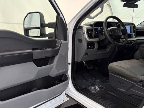 Used 2024 Ford F350 XLT w/ FX4 Off-Road Package AWD/4WD image 32