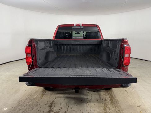 Used 2018 Chevrolet Silverado 1500 LT w/ All Star Edition AWD/4WD image 9