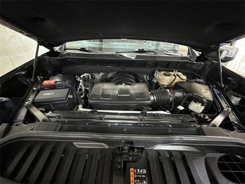 Certified 2023 Chevrolet Silverado 1500 High Country w/ Technology Package image 26