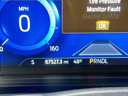 Used 2020 Ford Escape Titanium image 14