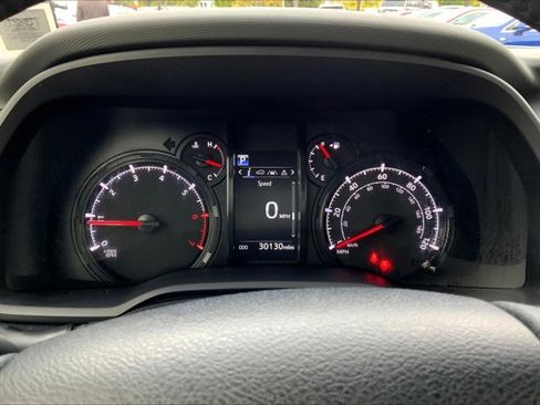 Used 2024 Toyota 4Runner SR5 image 19