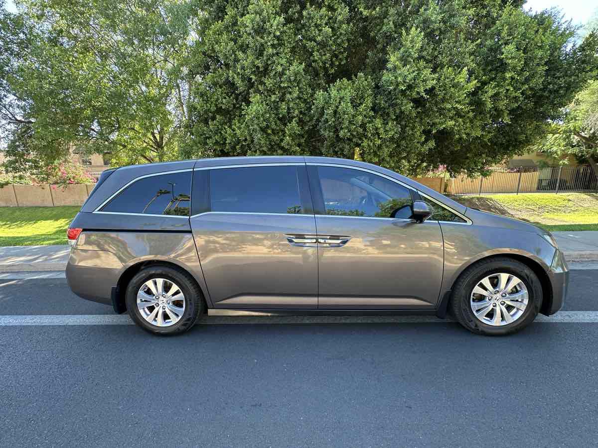 Used 2016 Honda Odyssey EX-L image 9