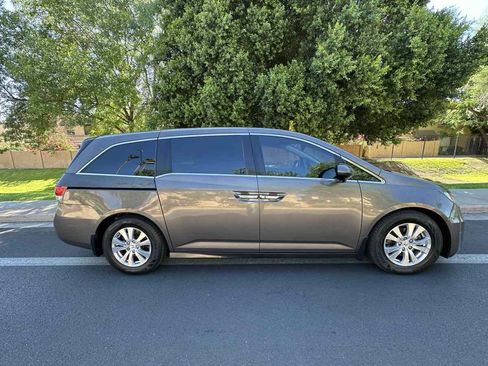 Used 2016 Honda Odyssey EX-L image 9