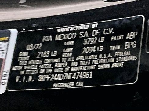 Used 2022 Kia Forte LXS w/ LXS Technology Package image 29