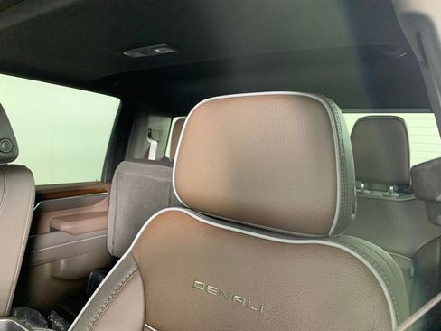 New 2026 GMC Sierra 2500 Denali w/ Denali Reserve Package image 14