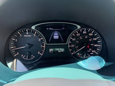 Used 2013 Nissan Altima 2.5 SL FWD image 16