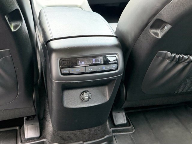Used 2024 Hyundai Palisade SEL FWD image 36