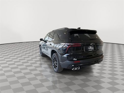 New 2026 Chevrolet Traverse LT w/ Midnight/Sport Edition image 8