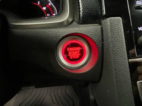 Used 2020 Honda Civic Sport image 29
