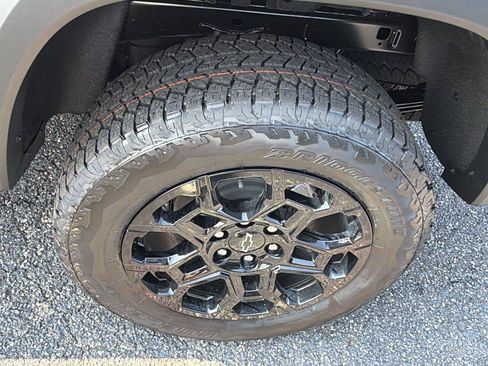New 2026 Chevrolet Colorado Trail Boss AWD/4WD image 12