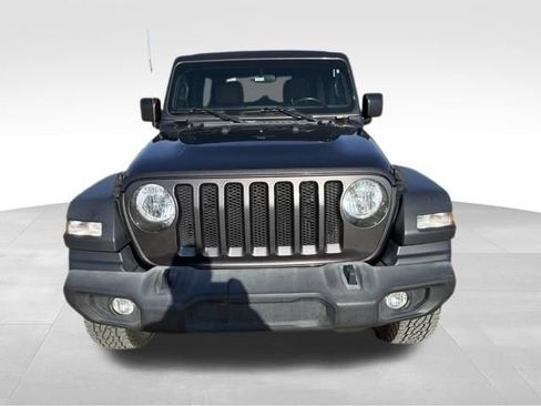 Used 2018 Jeep Wrangler Unlimited Sport S AWD/4WD image 8