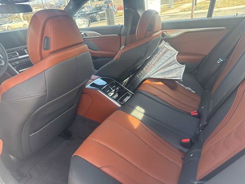 Used 2025 BMW M850i xDrive image 7