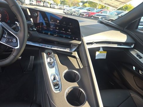 Used 2026 Chevrolet Corvette Stingray Convertible w/ 1LT image 22