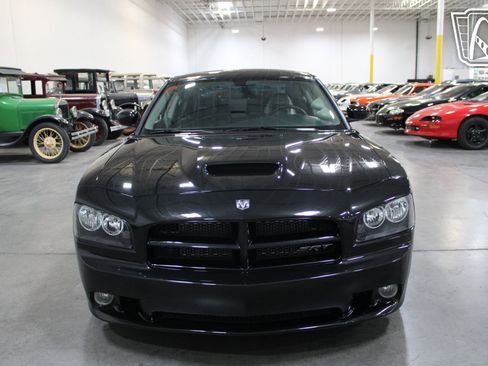 Used 2006 Dodge Charger SRT8 w/ SRT Option Group III image 13