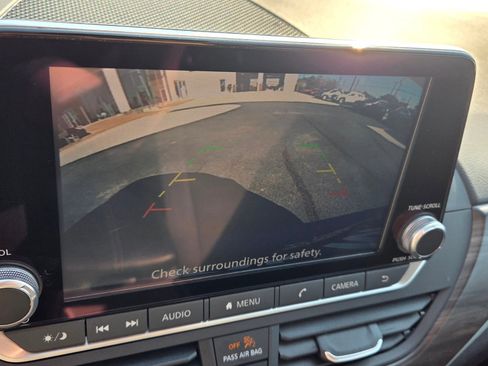 Used 2025 Nissan Altima 2.5 SV image 20