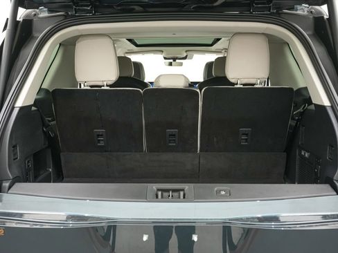 Used 2025 Lincoln Navigator Reserve image 31