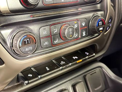 Used 2014 GMC Sierra 1500 Denali w/ Suspension Package, Off-Road AWD/4WD image 15