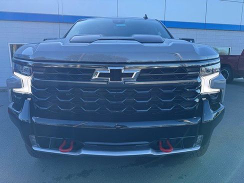 Certified 2024 Chevrolet Silverado 1500 ZR2 w/ Technology Package image 2
