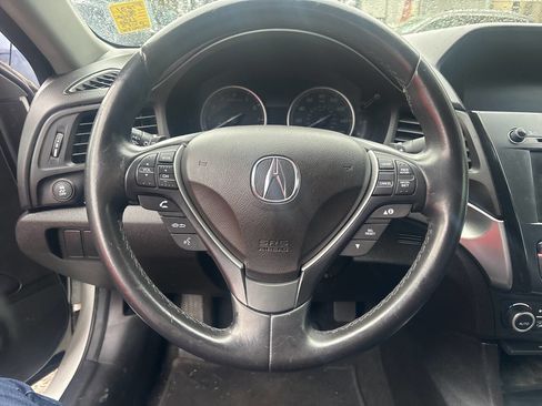 Used 2017 Acura ILX image 8