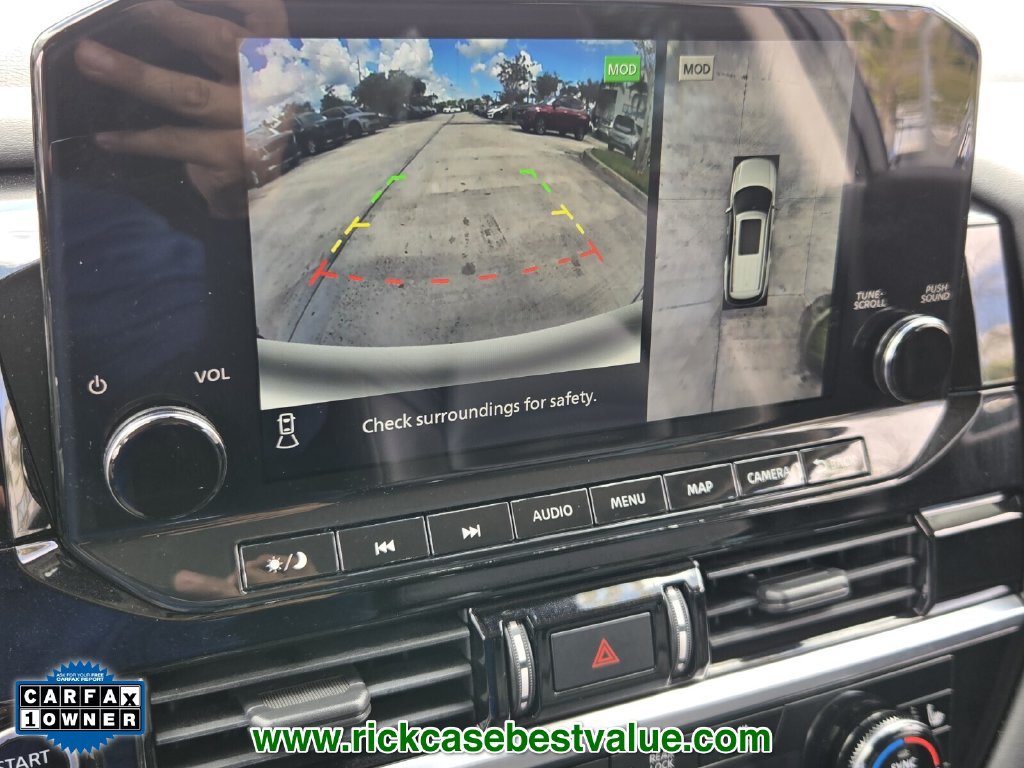 Used 2022 Nissan Pathfinder SL FWD image 22