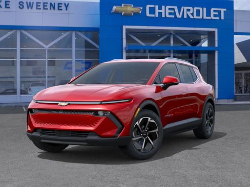 New 2026 Chevrolet Equinox EV LT FWD image 6