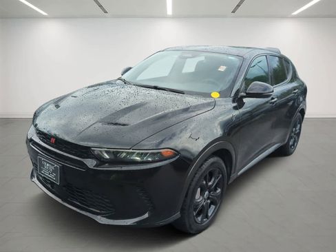 Used 2024 Dodge Hornet R/T Plus w/ R/T Blacktop Package AWD/4WD image 2