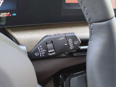 Used 2025 BMW X1 xDrive28i w/ Technology Package image 28