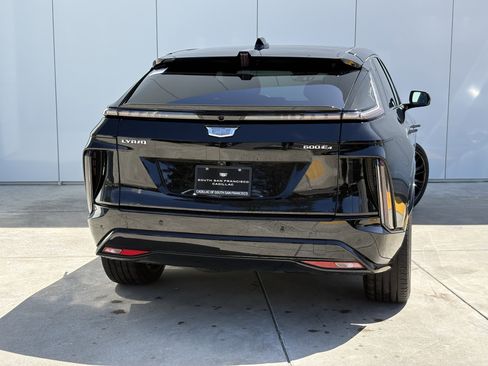 Certified 2024 Cadillac Lyriq Sport w/ LPO, Floor Liner Package AWD/4WD image 6
