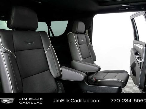 New 2026 Cadillac Escalade ESV Sport w/ Touring Package AWD/4WD image 23
