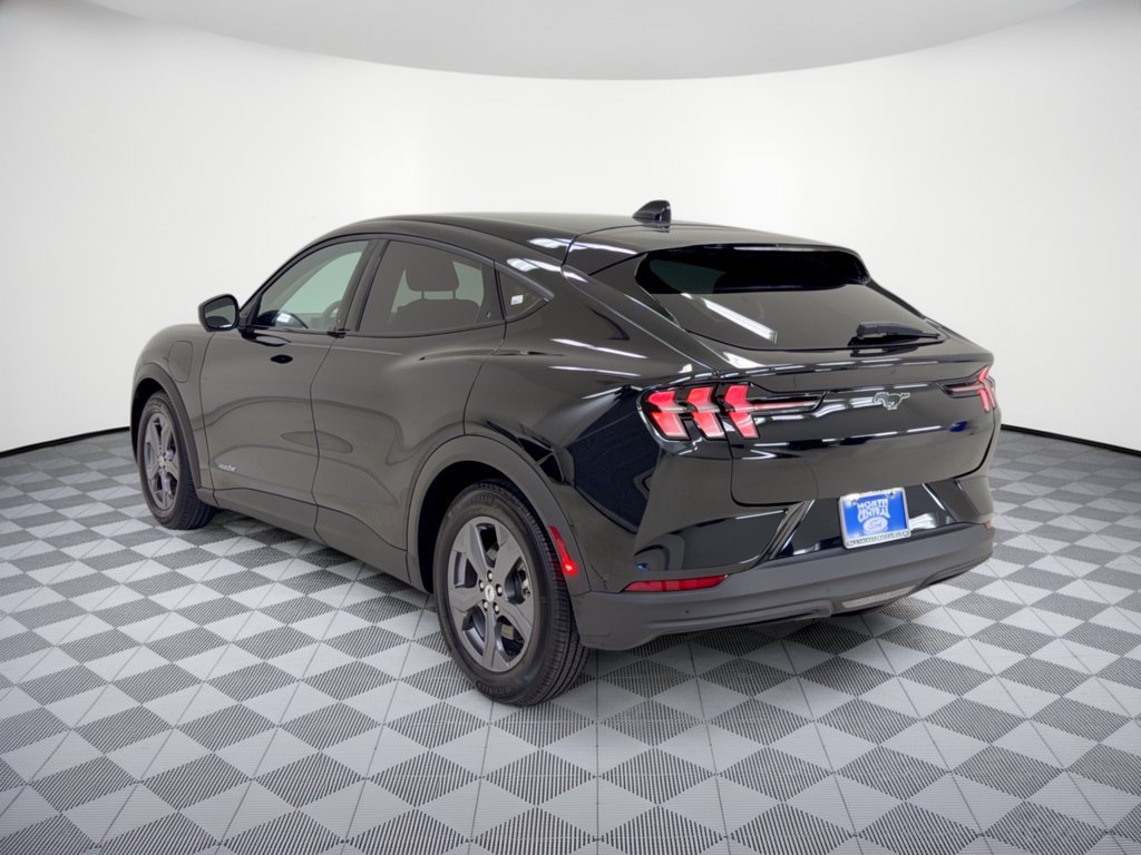 Used 2023 Ford Mustang Mach-E Select RWD image 3