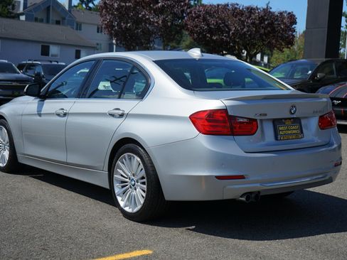 Used 2015 BMW 328i xDrive Sedan AWD/4WD image 3