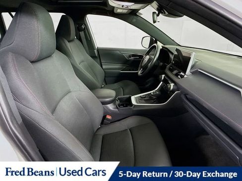 Used 2023 Toyota RAV4 SE w/ Weather & Moonroof Package image 29