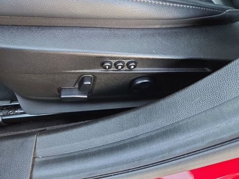 Used 2017 Alfa Romeo Giulia Ti image 17