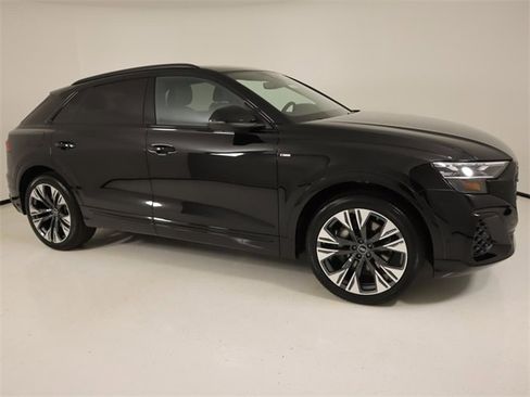 New 2026 Audi Q8 Premium Plus image 6