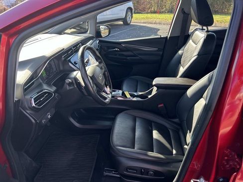 Used 2023 Chevrolet Bolt LT image 22