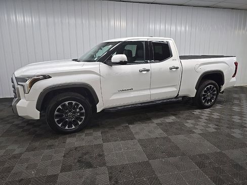 Used 2022 Toyota Tundra Limited image 6