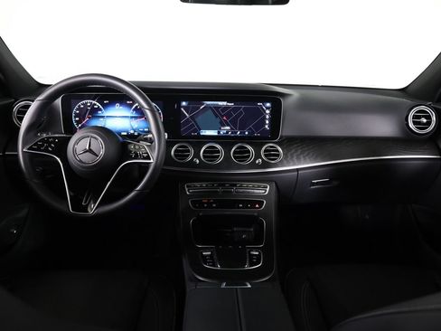 Used 2022 Mercedes-Benz E 450 4MATIC Sedan image 41