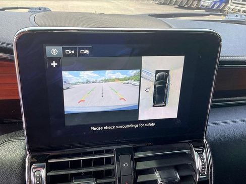 Used 2019 Lincoln Navigator L Select w/ Technology Package RWD image 21