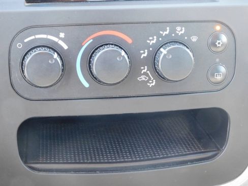 Used 2003 Dodge Ram 2500 Truck 4x4 Quad Cab image 12