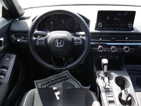 Used 2022 Honda Civic Sport image 5