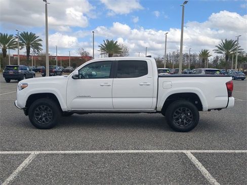 Certified 2022 Toyota Tacoma SR5 w/ Technology Package image 7