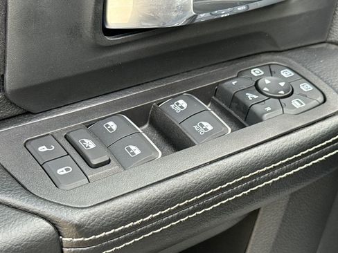 New 2026 RAM 3500 Laramie AWD/4WD image 21