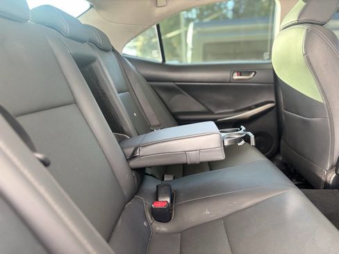 Used 2018 Lexus IS 300 w/ Premium Package image 22